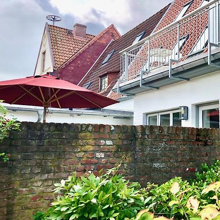 Gaestehaus Kajuete Direkt Am Wasser 프리드리히슈타트 외부 사진
