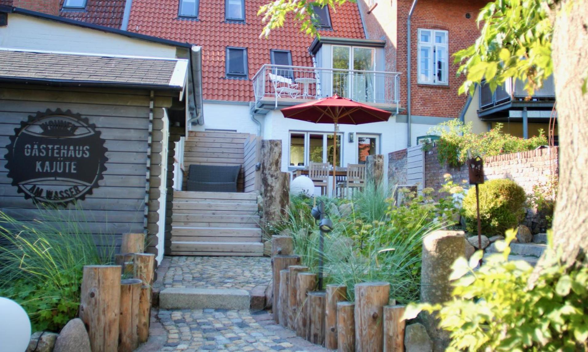 Gaestehaus Kajuete Direkt Am Wasser 프리드리히슈타트 외부 사진